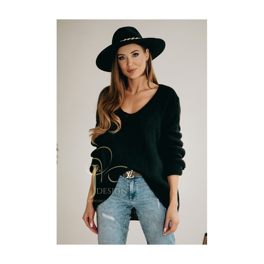 SWETER KRÓTKI OVERSIZE NELI J&K Swetry Damskie SWETER KRÓTKI OVERSIZE NELI J&K Swetry Damskie