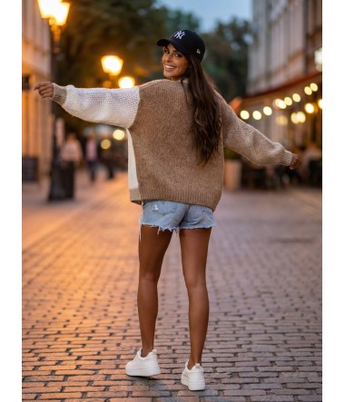 Kolorowy sweter z kwiatkami oversize damski Holly