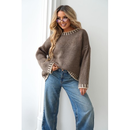 Sweter z ozdobnym wzorem Kiti