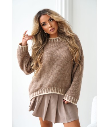 Sweter z ozdobnym wzorem Kiti